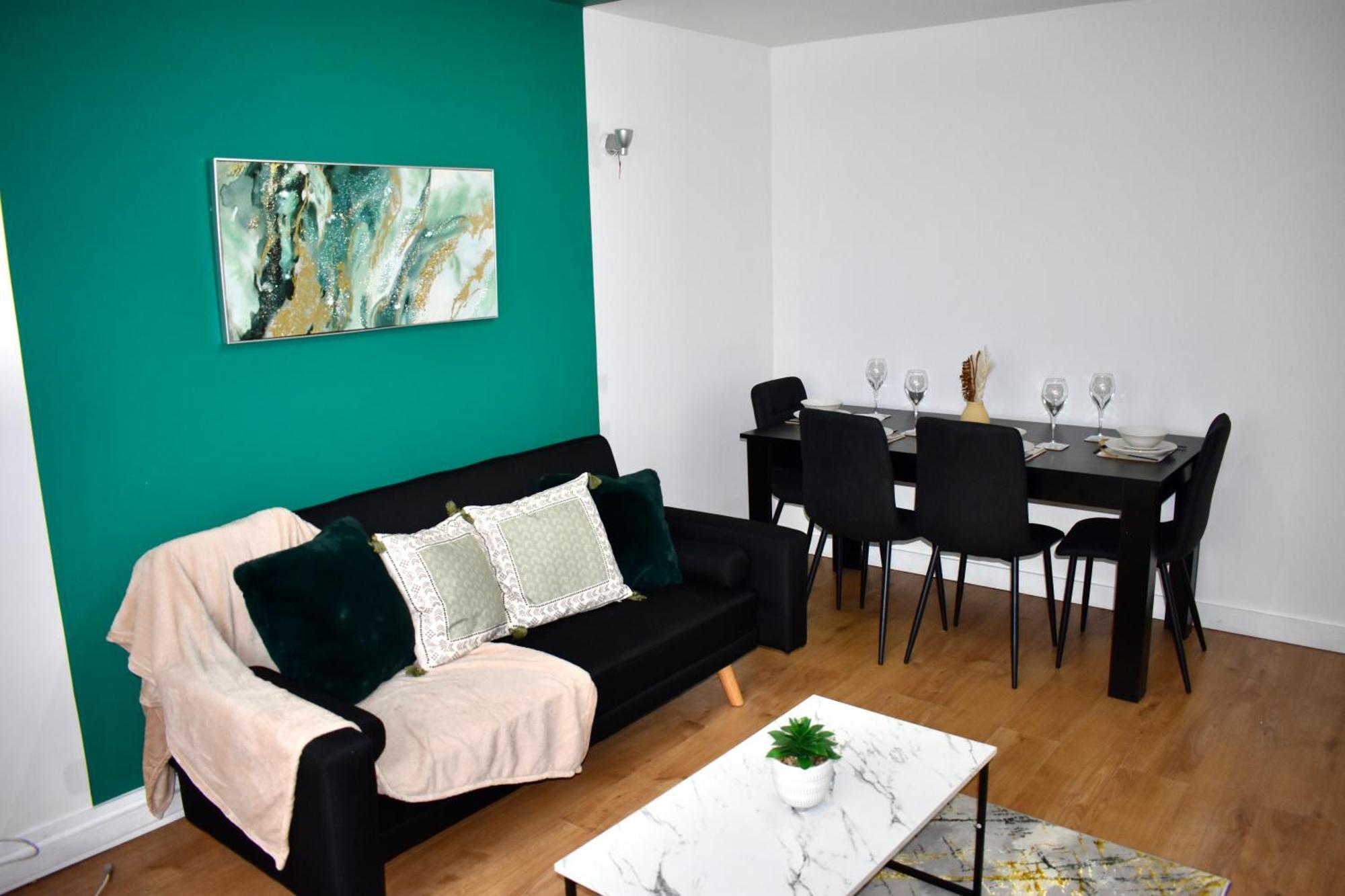Luxury 2 Bedroom Apartment, Parking, Few Minutes Walk From Wembley Stadium Londres Exterior foto